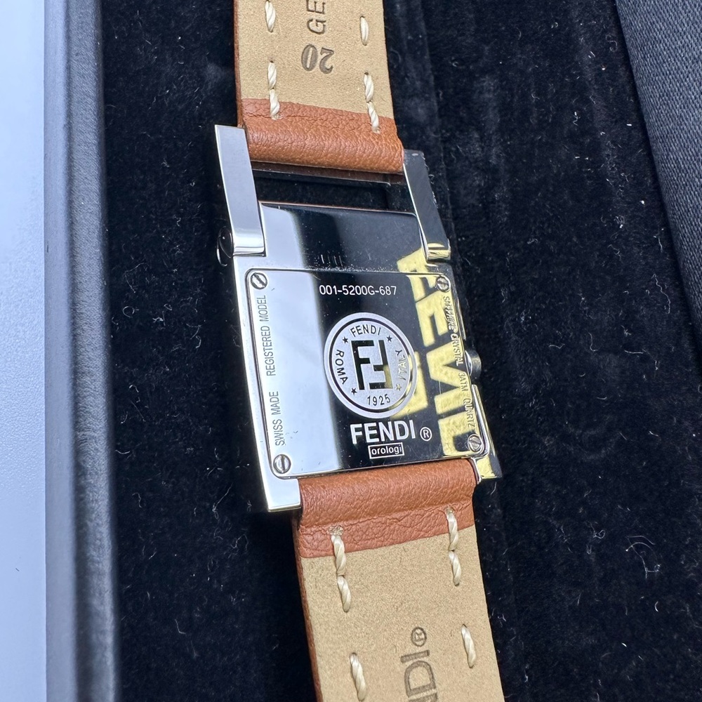 Fendi Watch - Picture 6 of 12